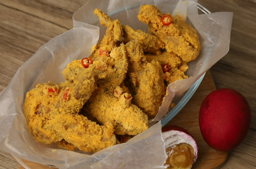 Salted egg chicken wings