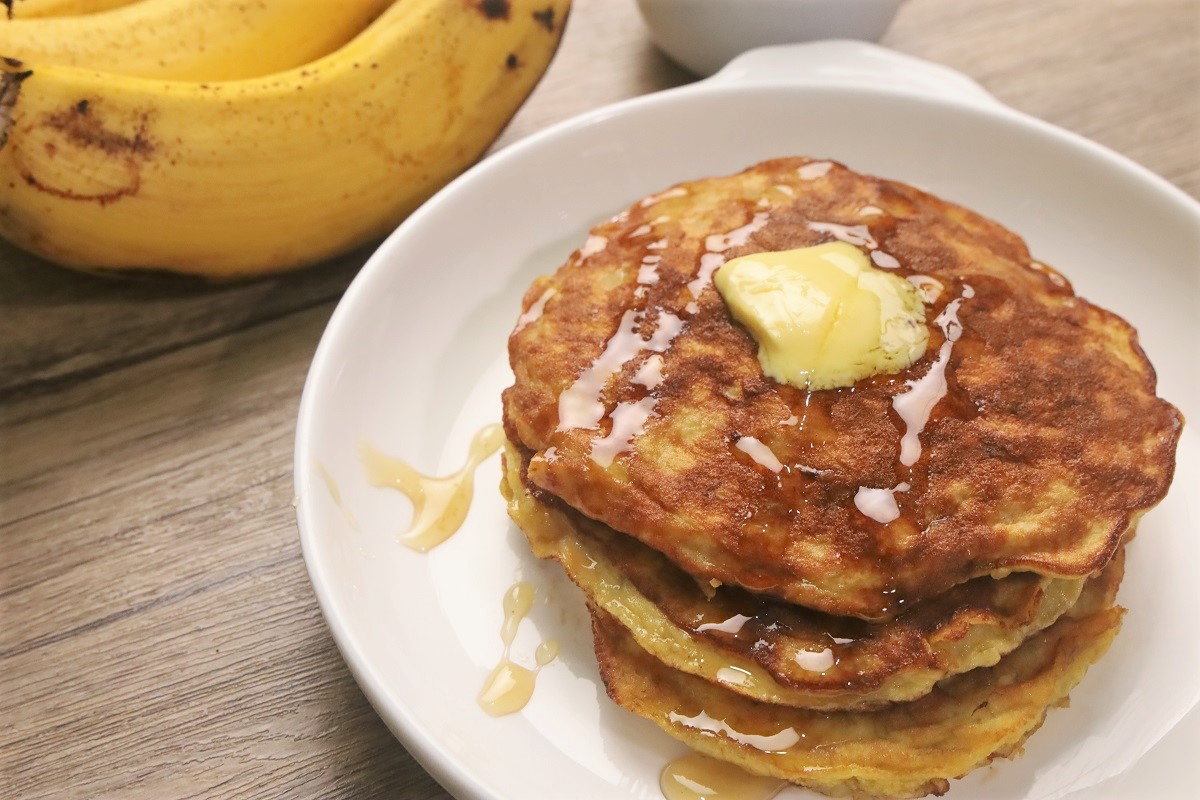 How to Make Banana Pancakes Without Flour - Recipe