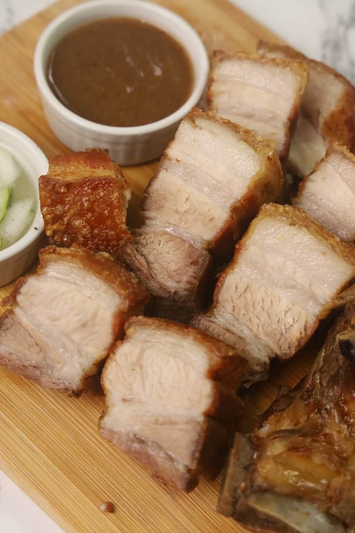 Super Crispy LECHON KAWALI Recipe - Friend Cheap Menu