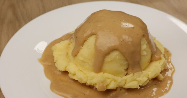 Mashed Potatoes with Gravy Sauce Recipe 